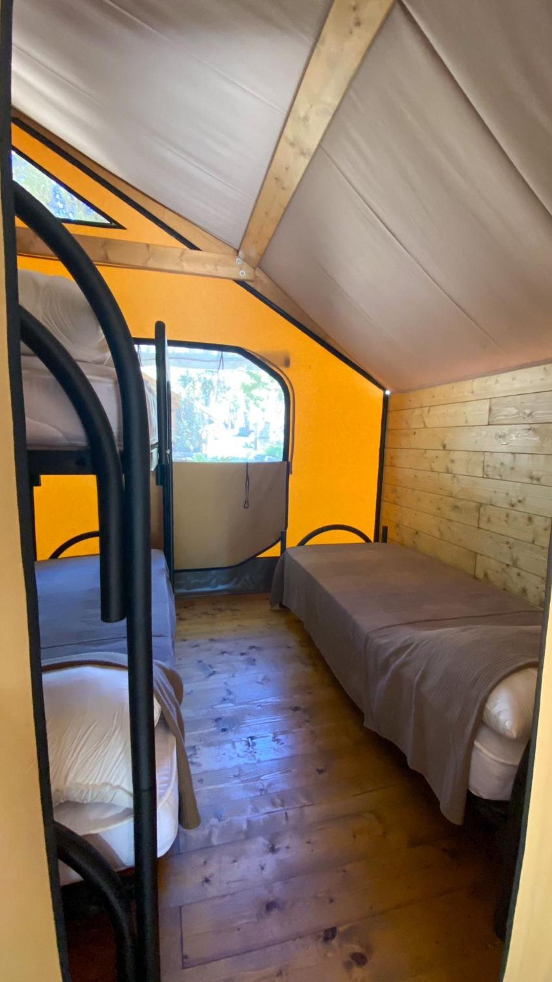 Il Pampaleone Glamping And Resort Acireale Zimmer foto